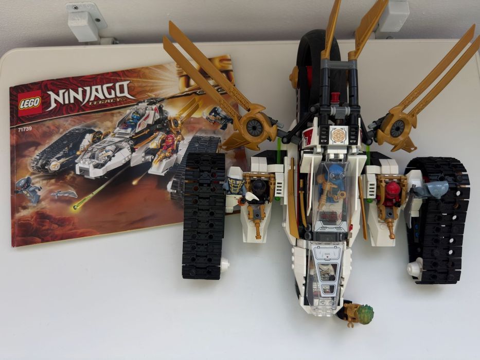 Set Lego Ninjago Ultra Sonic Raider ediție aniversară