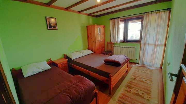 Вила Неделя -Къща за гости