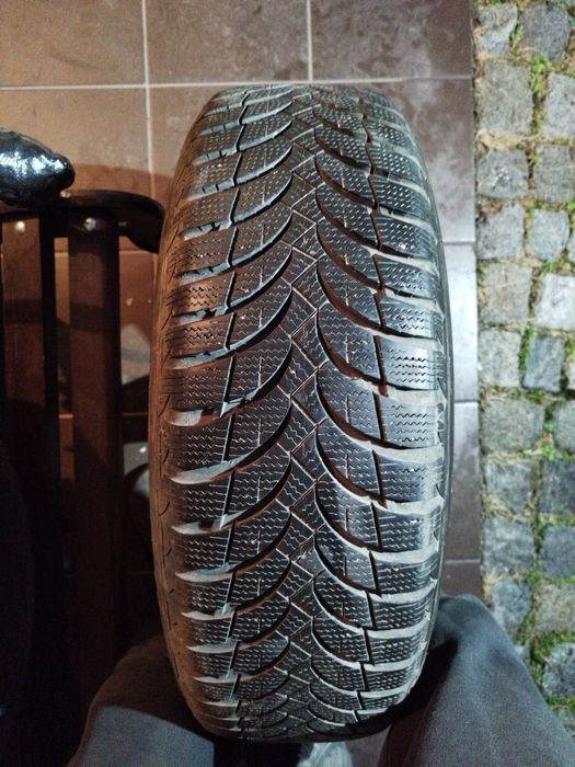 Продавам лети джанти 16 цола+подарък зимни гуми Nexen размер 225/70/R1