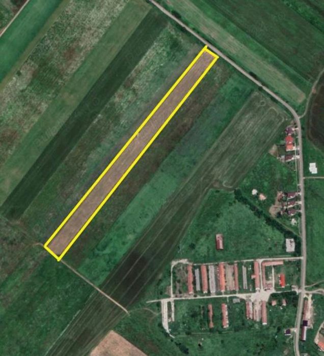 Vand 28.500 mp la iesirea din Pischia spre Murani