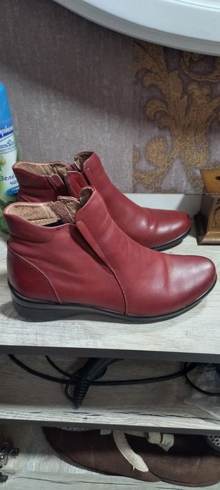 Ботинки женские кожанные