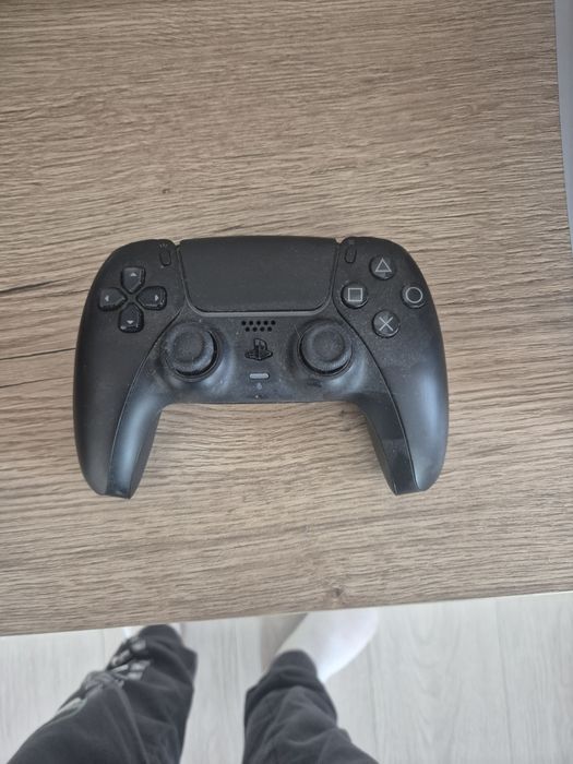 Consola PlayStation5 cu controller