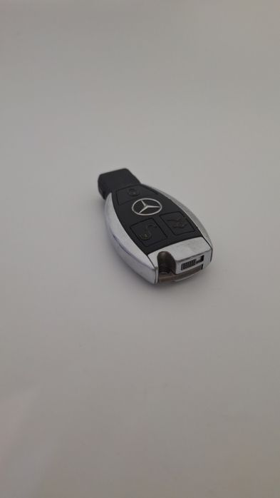 Ключ-рыбка Mercedes-Benz E-класс W212.
