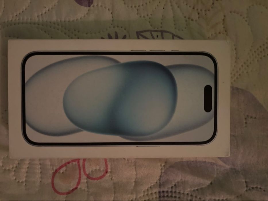Здравейте продавам Iphone 15 white