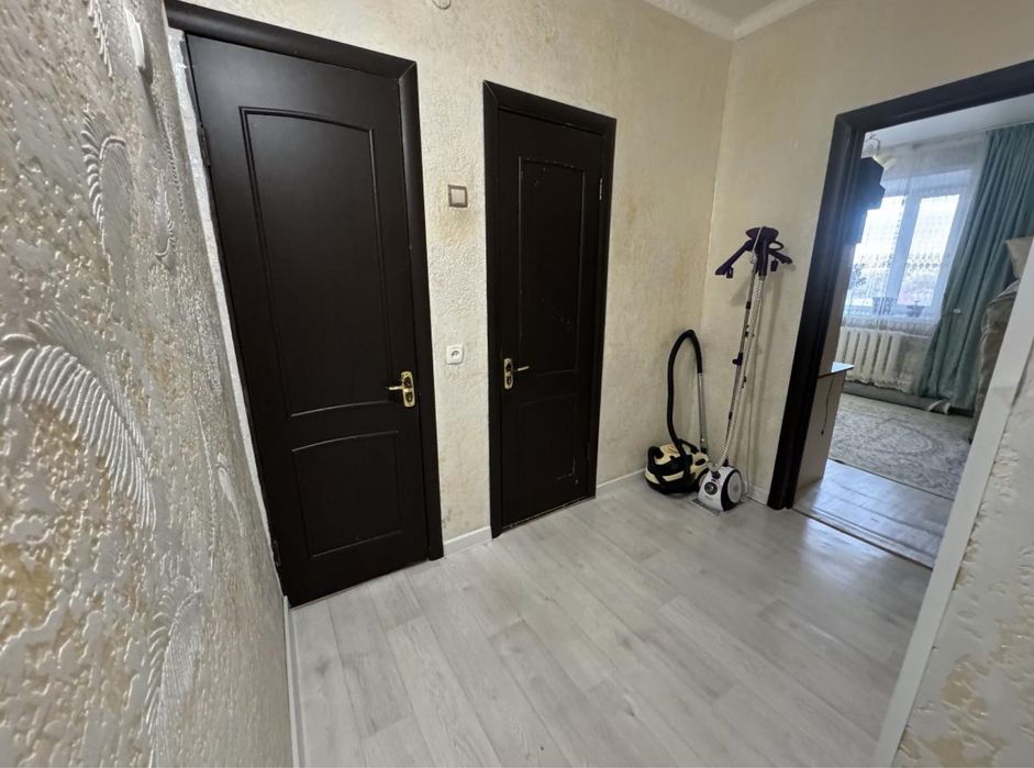 Продается трехкомнатная квартира