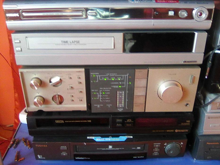 videorecorder mitsubishi  toshiba grundig anitech hitachi defect