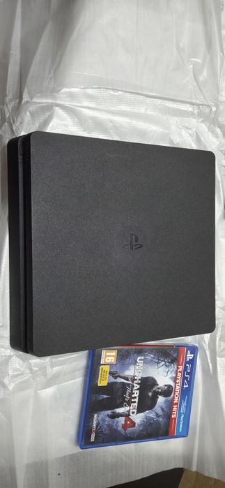 Vindem Play Station 4