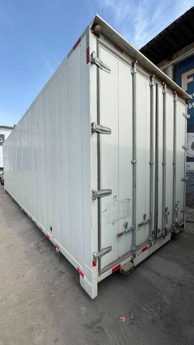 Фургон (контейнерного типа), длина 8.5 метров