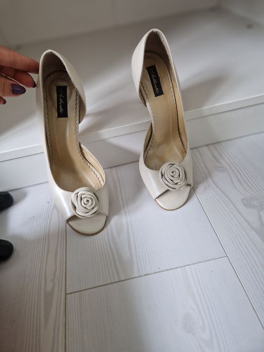 Pantofi dama marimea 38