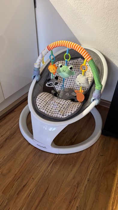 Детская кровать, шезлонг, развивающий коврик