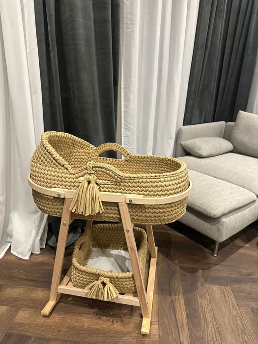 Бебешка люлка и кош