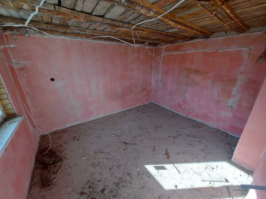 Триетажна вила, 80кв.м, местност Драката