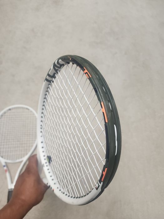 Professionalniy tennis raketka 2 ta soni xolati ideal