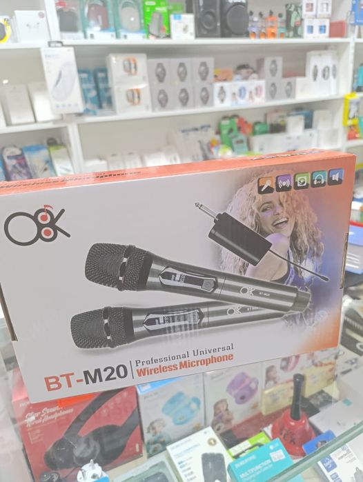 Беспроводные микрофоны 2 штуки