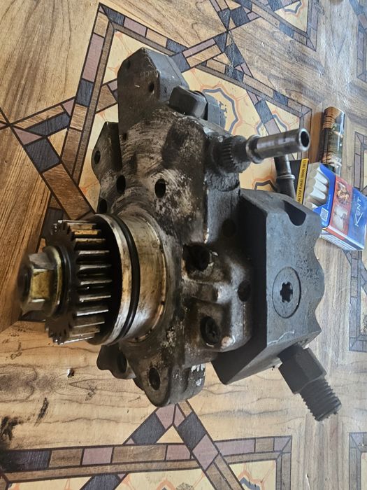 Pompa inalta Renault Laguna 2 3 Megane Scenic Trafic 2.0 dci M9R Espac