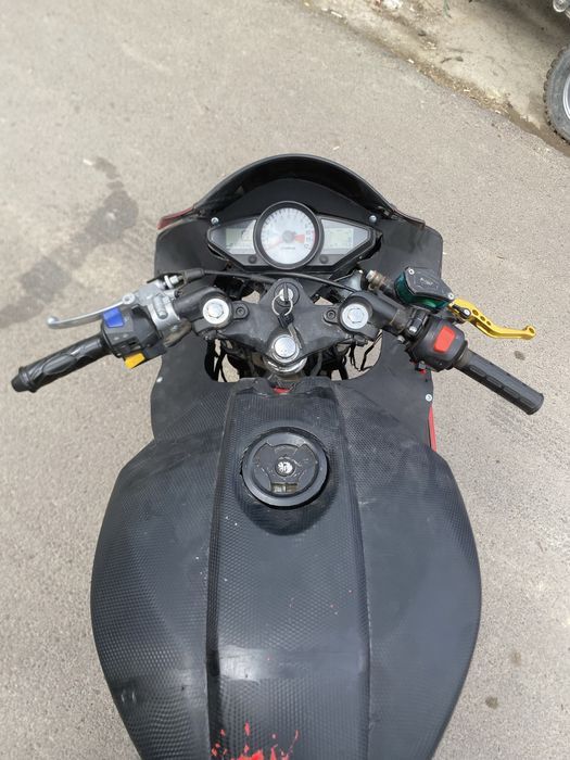 Yamaha r1 250 kub