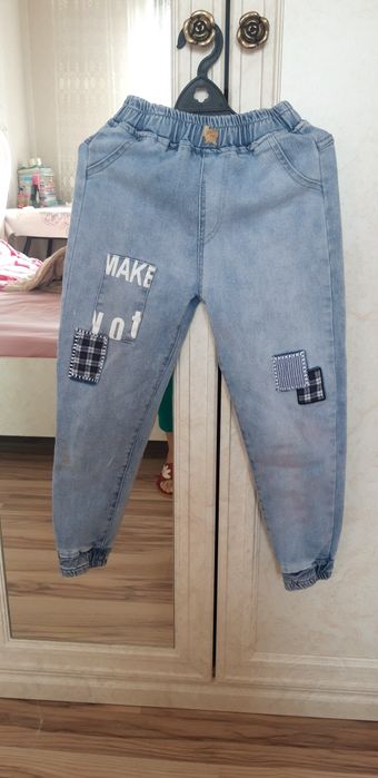 Продам костюм двойка для девочек