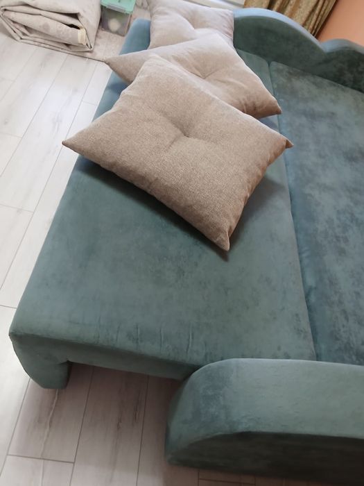 Продам диван раскладной