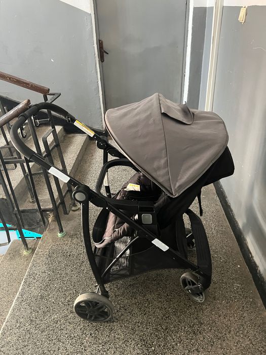 Бебешко столче за кола от изписване до 1г и количка Graco snugride 30