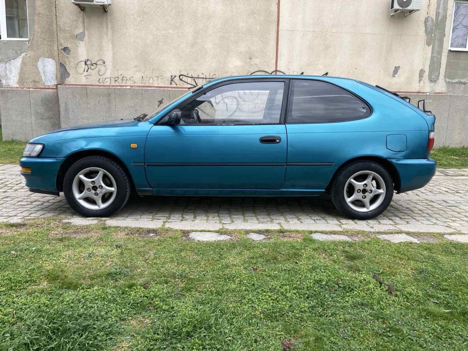 Toyota Corolla 1.3 Бензин