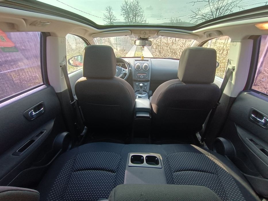 Nissan Qashqai 2007 2x4 2.0 benzina cu GPL