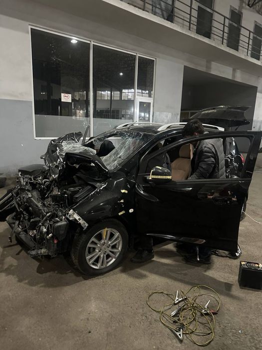 Spark 2022 kuzov sotiladi eshik bagaj tom