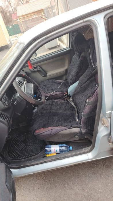 Автомобили  легковые