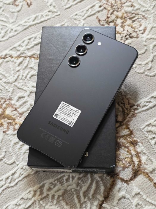 Продам Samsung S23 black 128 gb