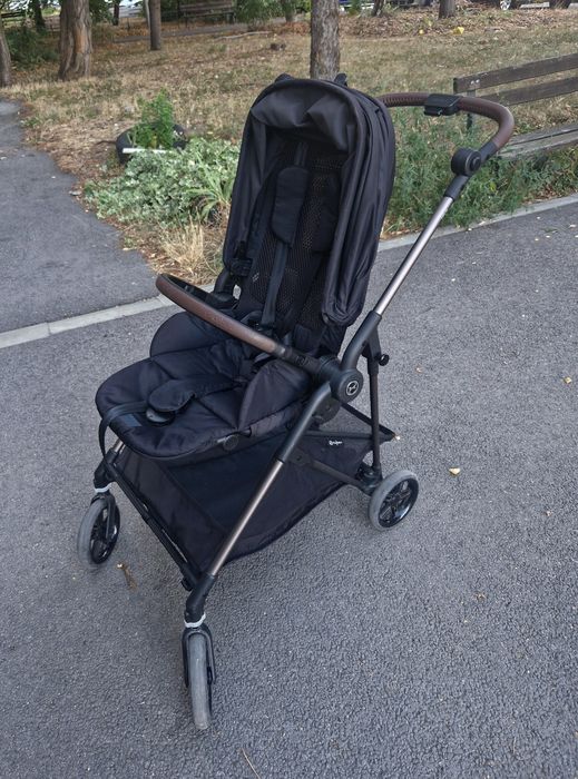 Бебешка количка Cybex Melio Crabon