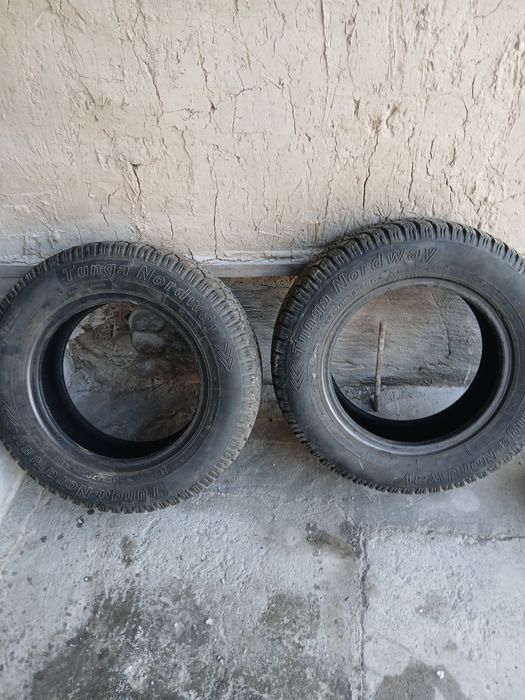 Шины  продам срочно