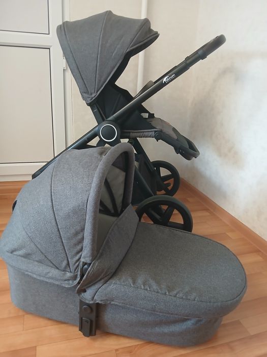 Продам коляску 2в 1