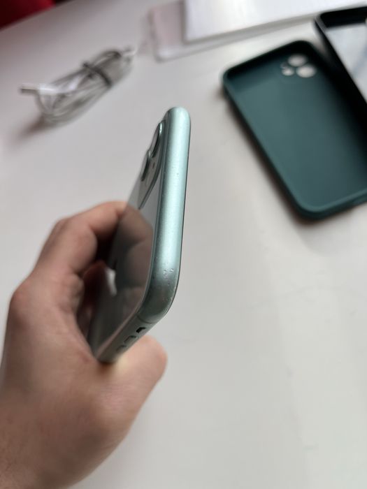 Iphone 11 64 gb baterie 80%