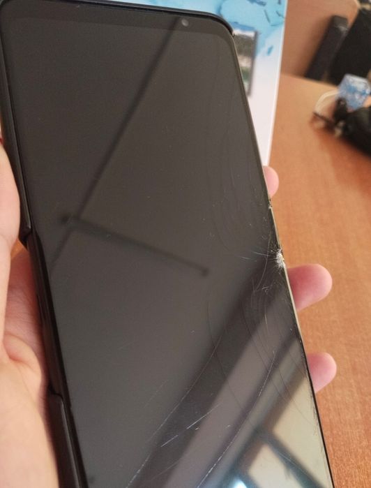 Asus rog phone 6 очень срочно