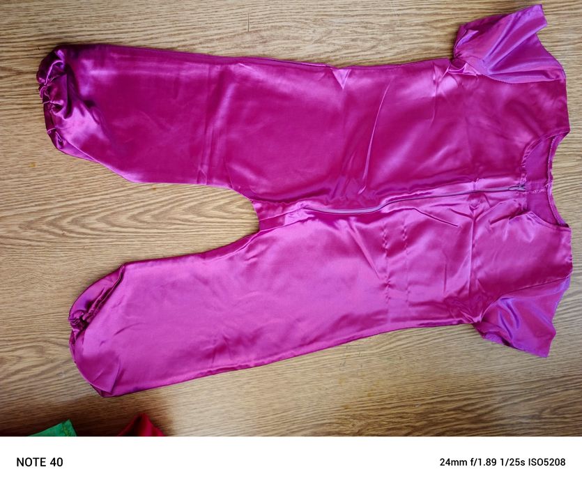 Продается костюм для утреников