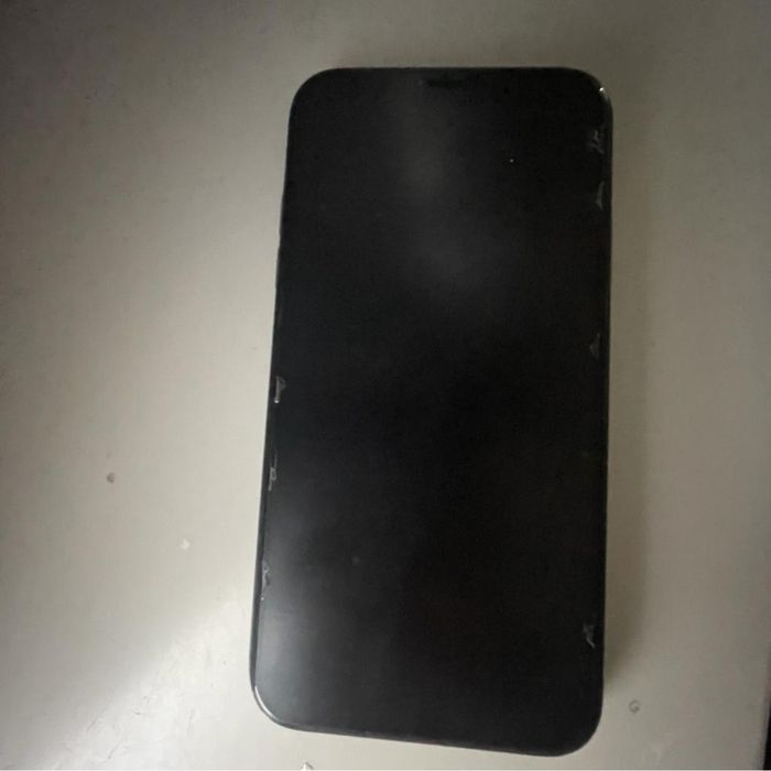 Продается iphone XR в отличном состояний