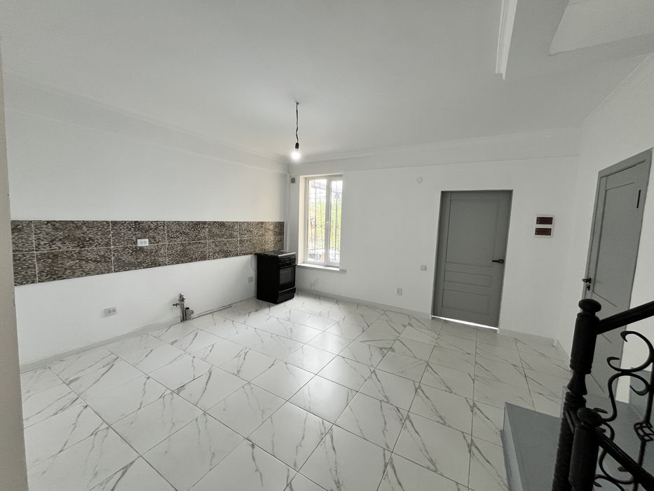 Продам дом (таунхаус)