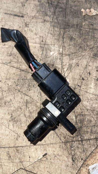 Senzor ax cu came Mazda 6 Mazda 5 rf7j 2005-2012 Piese dezmembrari Mazda