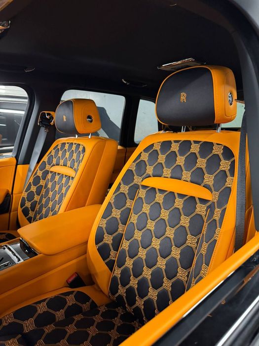Rolls Royce Cullinan Black Badge 2026
Gucci seats

2026 model

Sotuvda