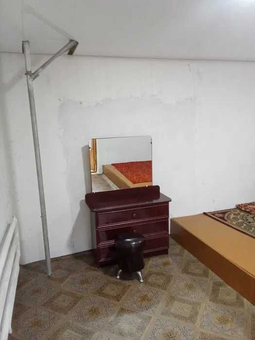 Ippadrom bozor yonidan Ijaraga uy beriladi Narxi telefonda kelishiladi