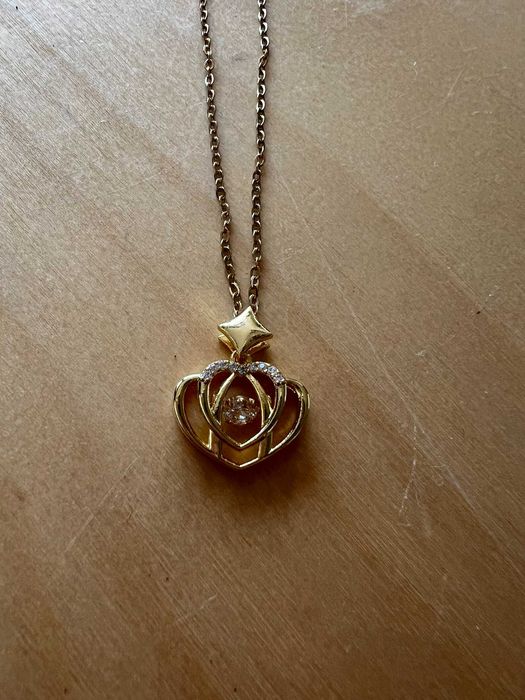 Дамски Часовник с гривна и колие