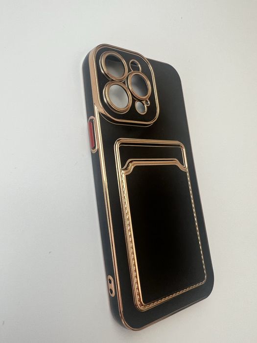Кейс за iPhone 13 Pro Max Силиконов Черен Златен Кант Джоб