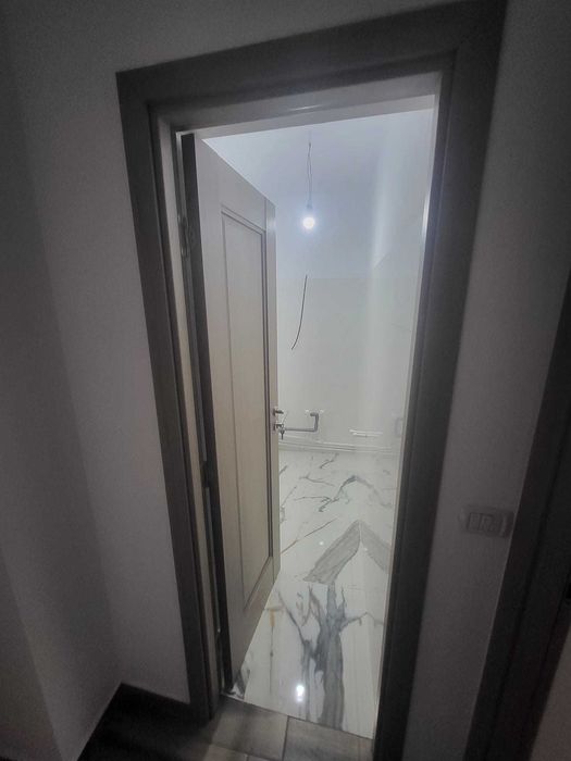3 camere decomandat Mioritei