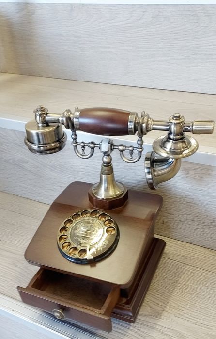 Нов Аналогов  Дървен Ретро Телефон със Шайба