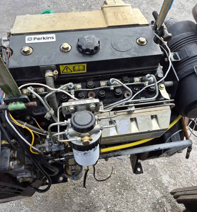 Двигател Перкинс Английски