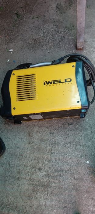 Vând aparat de sudura cu două functii