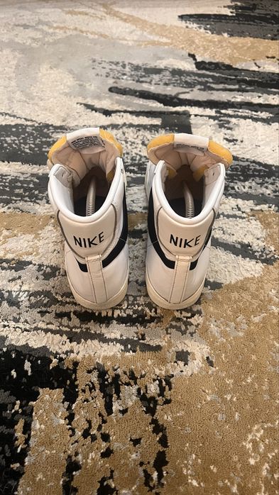 Adidași Nike Blazer Mid ‘77