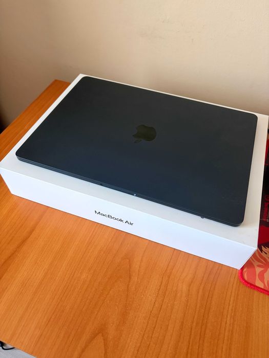Apple MacBook Air M4 256 gb