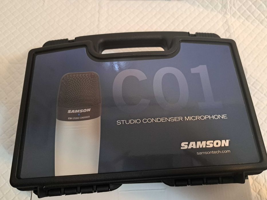 Microfon cu condensator Samson XLR