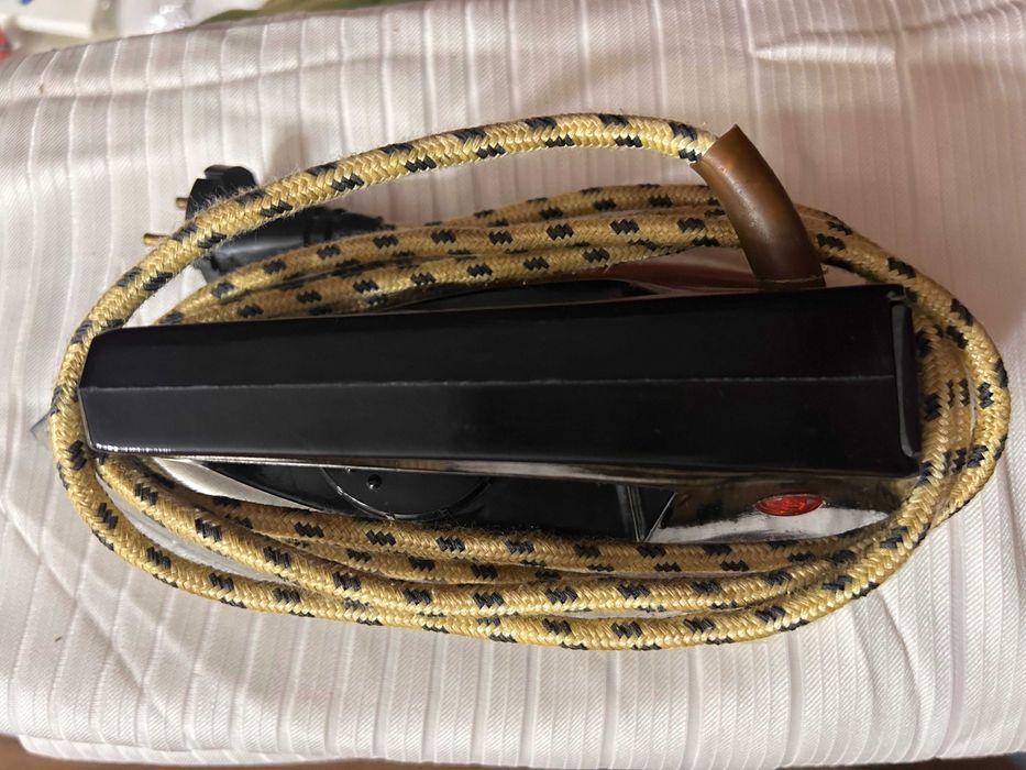 Продам утюг советский