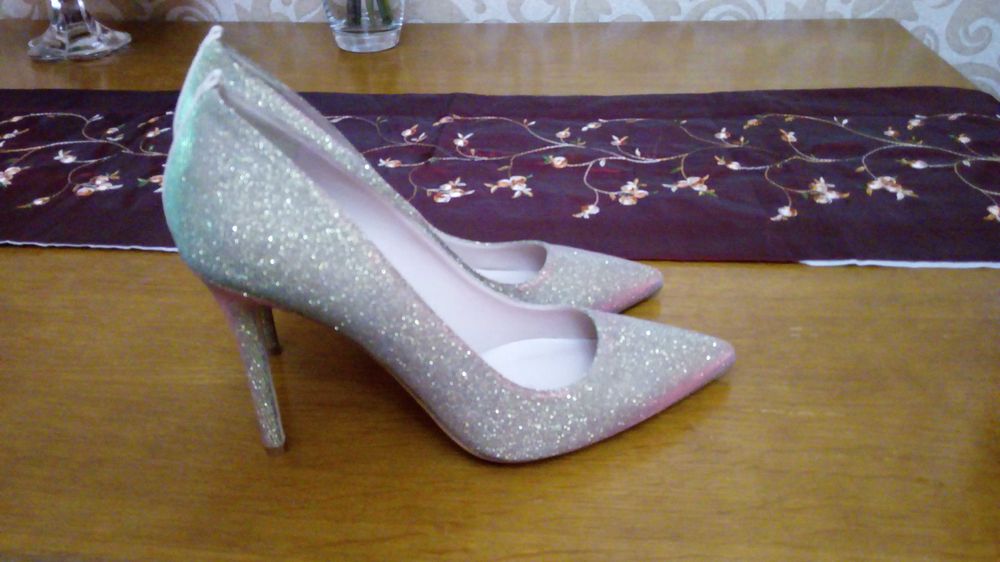 Качественные туфлиженские.